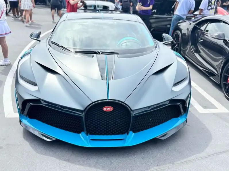 Bugatti Divo (2025) spotted in Suqian, China