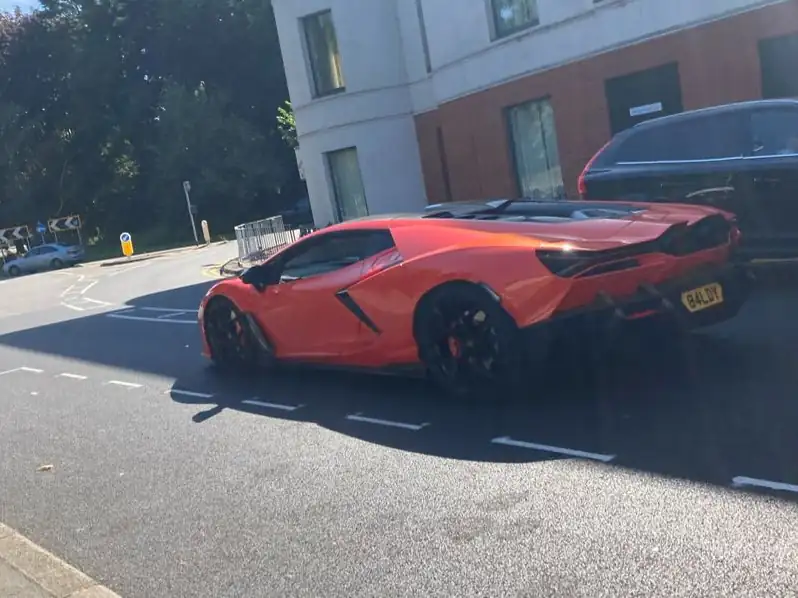 Lamborghini Huracán (2021) spotted in Basildon, United Kingdom