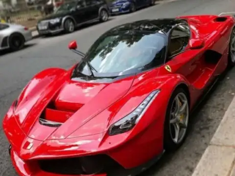 Ferrari LaFerrari (2015) spotted in Southend-on-Sea, United Kingdom