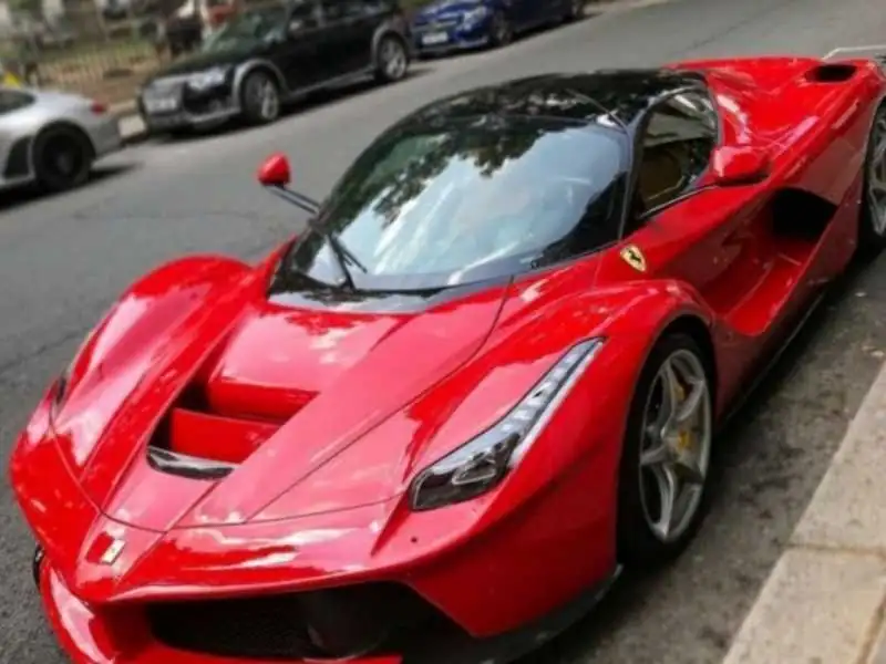 Ferrari LaFerrari spotted in Southend-on-Sea