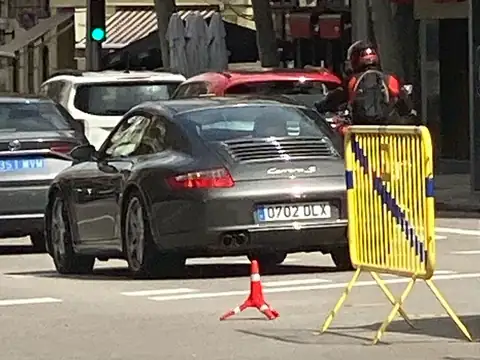 Porsche Carrera S spotted in Madrid