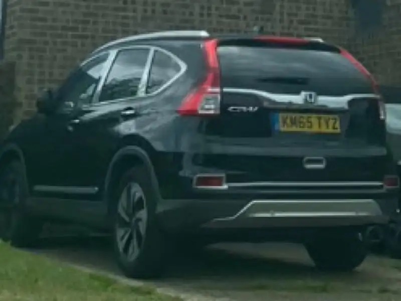 Honda CR-V (2015) spotted in Gravesend, United Kingdom