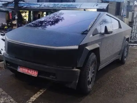 Tesla Cybertruck spotted in Nemovychi