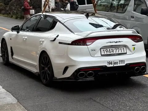 Kia Stinger (2022) spotted in Auckland, New Zealand