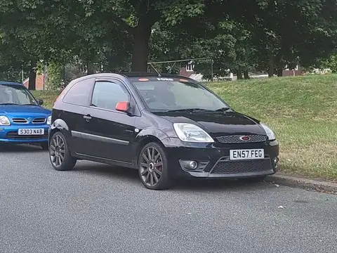 Ford Fiesta (2007) spotted in Redditch, United Kingdom