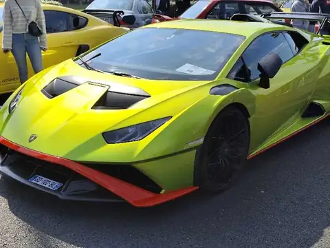Lamborghini Huracán Performante (2018) spotted in Périgueux, France