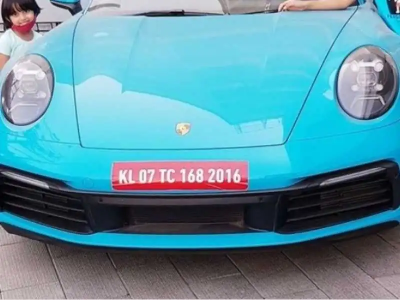 Porsche 911 spotted in Kanayannur