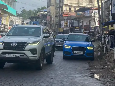 Audi Q5 (2018) spotted in Kottārakara, India