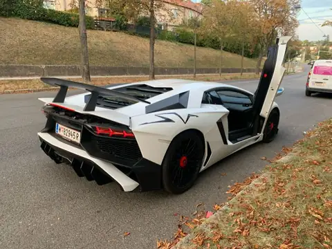 Lamborghini Aventador (2011) spotted in Vienna, Austria