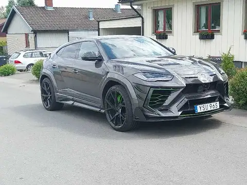 Lamborghini Urus spotted in Jönköping
