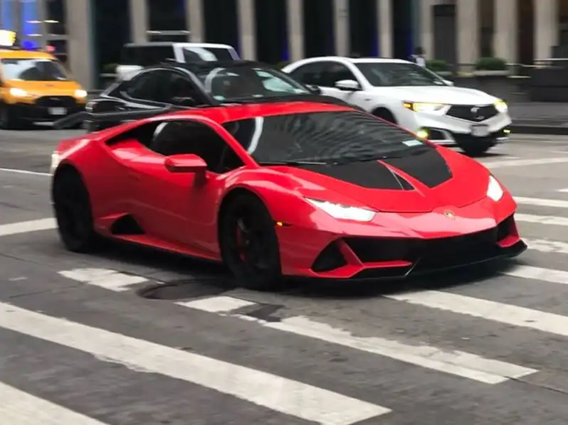 Lamborghini Huracán spotted in Kara-Kulja