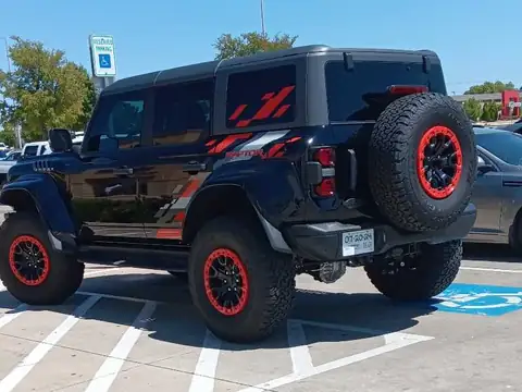 Hummer EV (2022) spotted in Duncan, United States