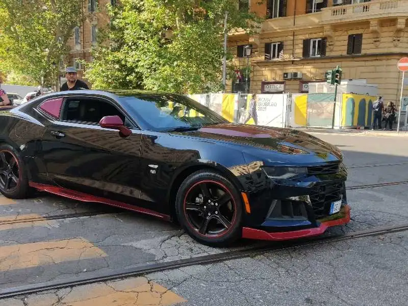 Chevrolet Camaro ZL1 (2022) spotted in Rome, Italy