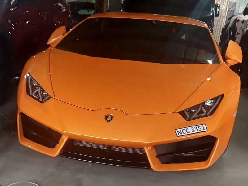 Lamborghini Huracán (2014) spotted in Estancia, Philippines