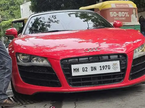 Audi R8 (2010) spotted in Bengaluru, India
