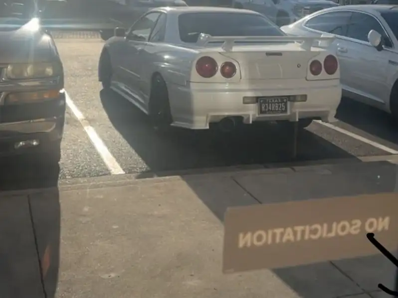 Nissan Skyline GT-R (1999) spotted in San Antonio, United States