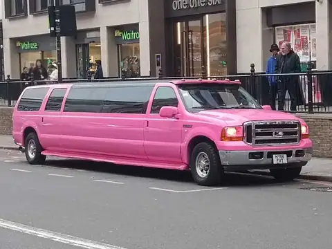 Ford F-250 spotted in London, United Kingdom