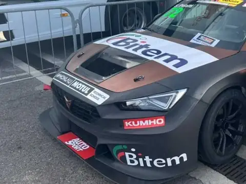 Cupra Leon Competición (2021) spotted in Valencia, Spain