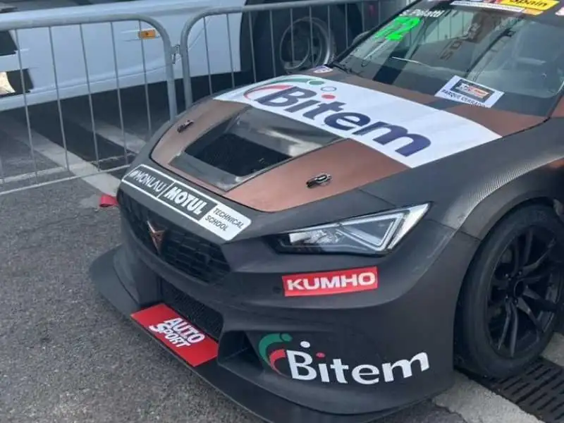 Cupra Leon Competición (2021) spotted in Valencia, Spain