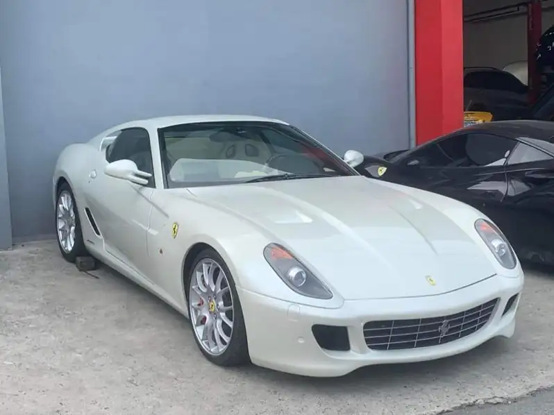 Ferrari 599 GTB Fiorano (2006) spotted in Muntinlupa, Philippines