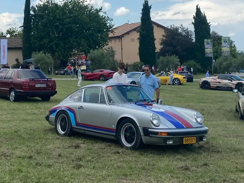 Porsche 911 (1974) spotted in Cutro, Italy