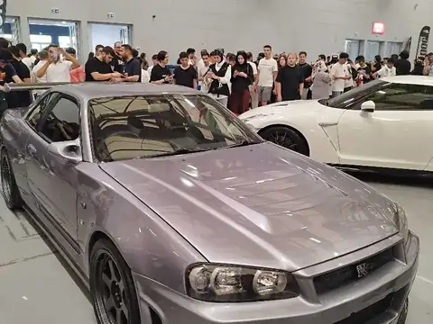 Nissan GT-R R34 (1999) spotted in Esenyurt, Turkey