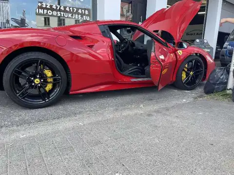 Ferrari 488 GTB (2015) spotted in Brussels, Belgium