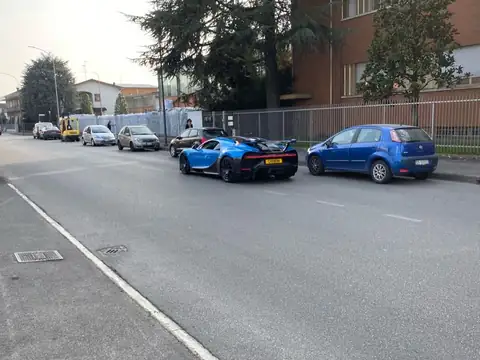 Bugatti Chiron spotted in Piacenza