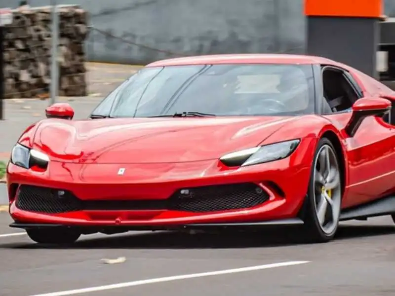 Ferrari SF90 Stradale spotted in Campo Grande