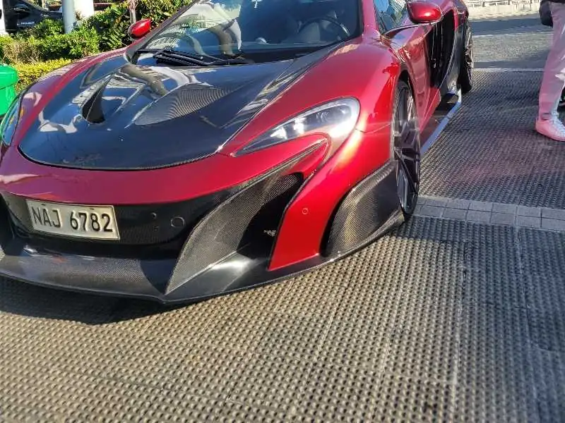 McLaren P1 (2015) spotted in Makati City, Philippines
