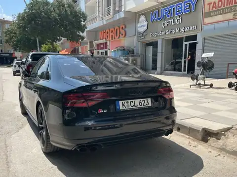 Audi S8 (2021) spotted in Elazığ, Turkey