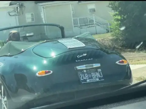 Porsche 356 Speedster (1950) spotted in Melfi, Chad