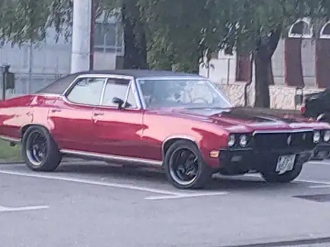 Buick Gran Sport (1970) spotted in Sesvete, Croatia