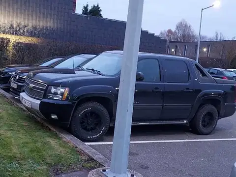 Chevrolet Avalanche (2013) spotted in Charleroi, Belgium