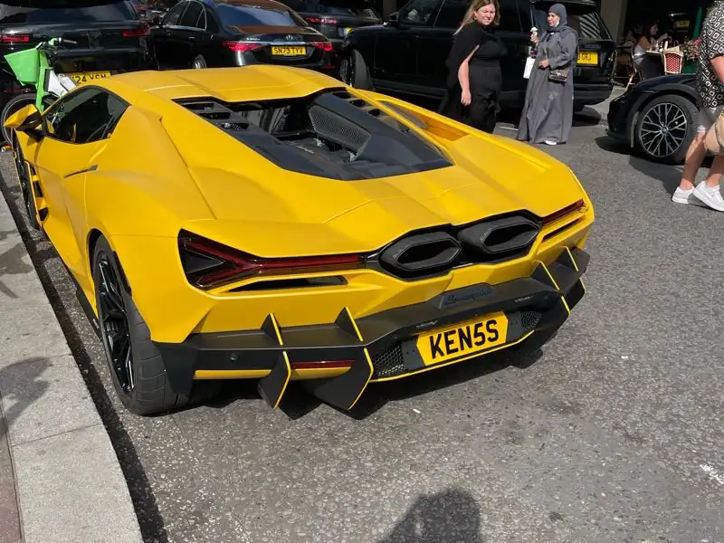 Lamborghini Sián FKP 37 (2021) spotted in London, United Kingdom