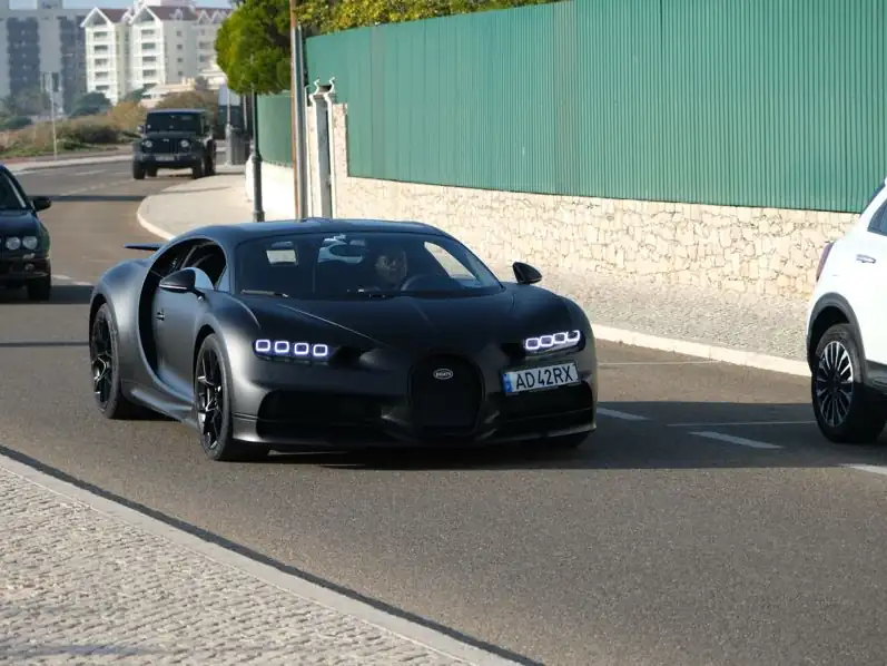 Bugatti Chiron spotted in Lisbon