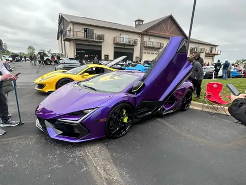 Lamborghini Revuelto (2023) spotted in Olathe, United States