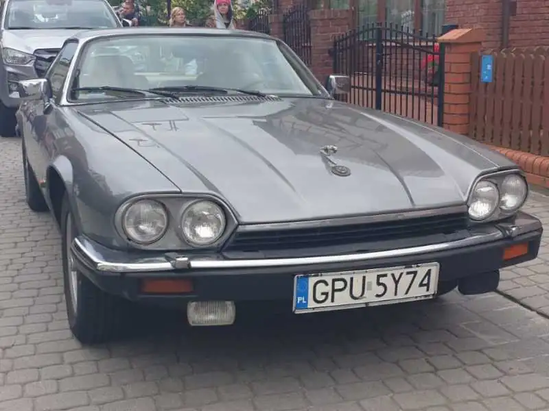Jaguar XJS (1991) spotted in Gdynia, Poland