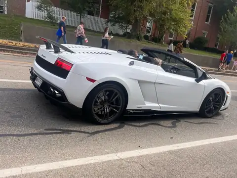 Lamborghini Gallardo Spyder spotted in Medicine Lodge, United States