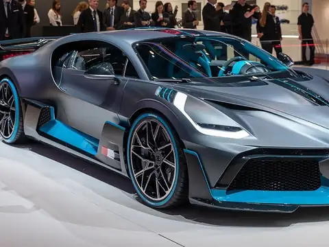 Bugatti Divo (2019) spotted in Moscow, Russia