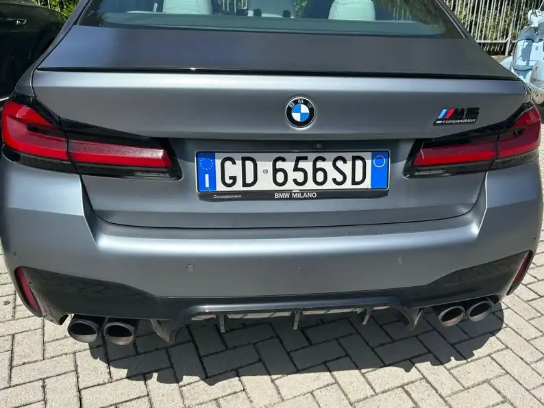 BMW M5 Competition (2022) spotted in Varese, Italy