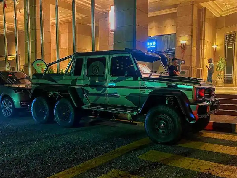 Mercedes-Benz G-Class 6x6 spotted in Kuala Lumpur