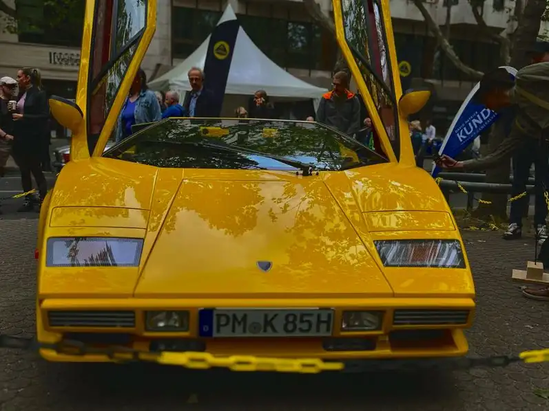 Lamborghini Countach (1980) spotted in Berlin, Germany