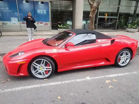 Ferrari F430 Spider (2005) spotted in Buenos Aires, Argentina