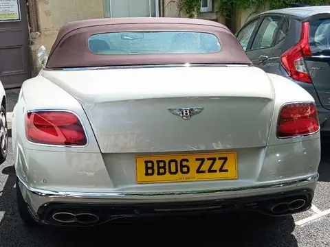 Bentley Continental GTC (2015) spotted in Bath, United Kingdom