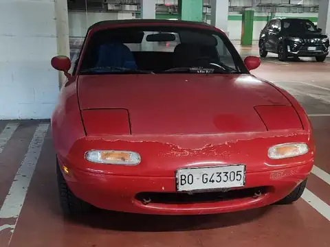Mazda MX-5 (1990) spotted in Pisa, Italy