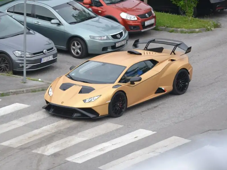 Lamborghini Huracán Performante spotted in Zagreb