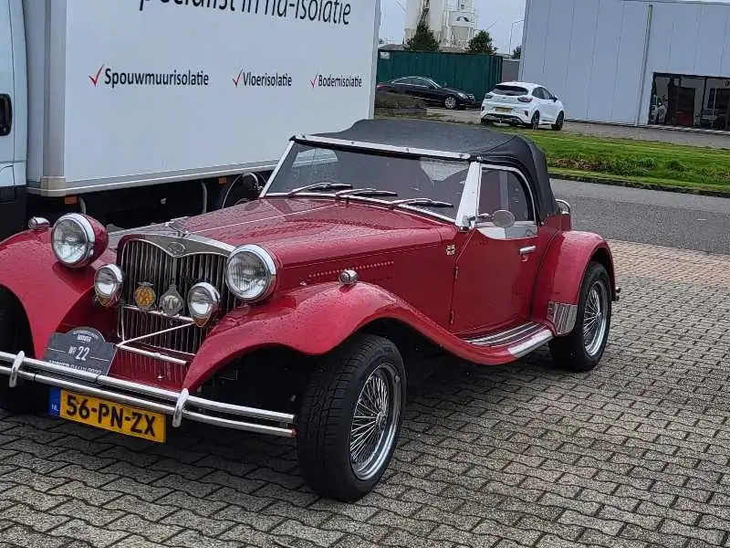 Morgan 4/4 (1980) spotted in Emmen, The Netherlands