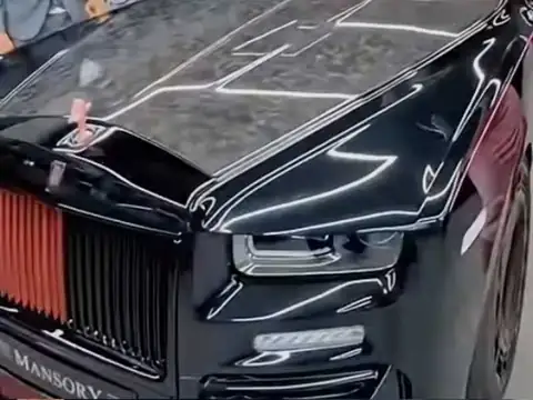Rolls-Royce Cullinan Mansory (2021) spotted in Dubai, United Arab Emirates