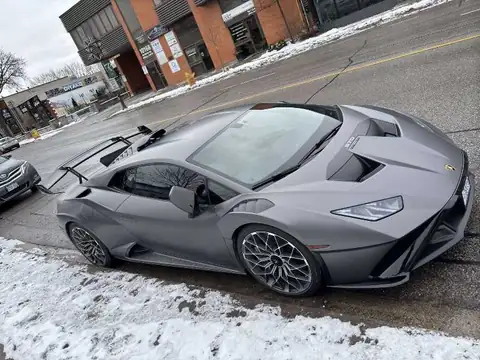 Lamborghini Aventador SVJ (2020) spotted in Toronto, Canada